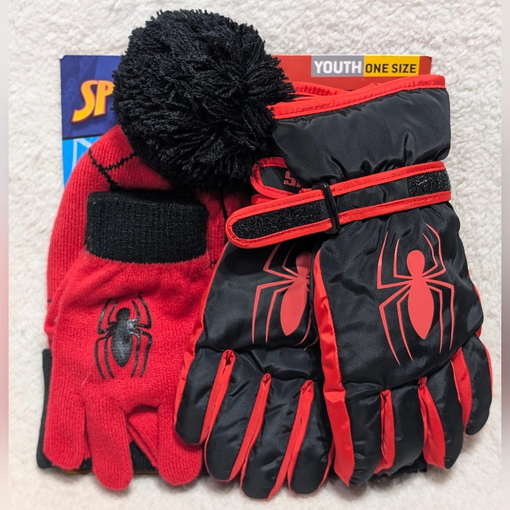 NEW Marvel Spider-Man Youth Winter Hat & Ski Gloves Set Red & Black